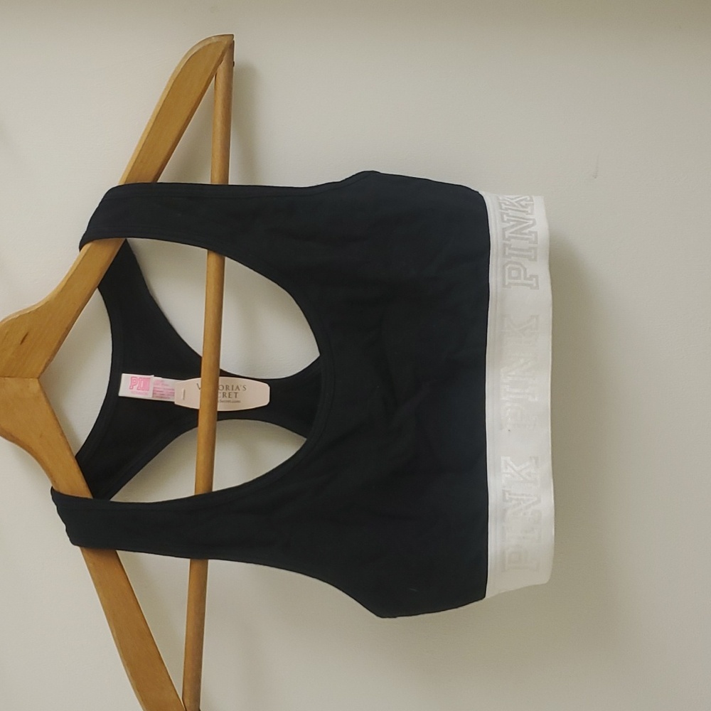 New with tags vs pink sport bra size Small AA C